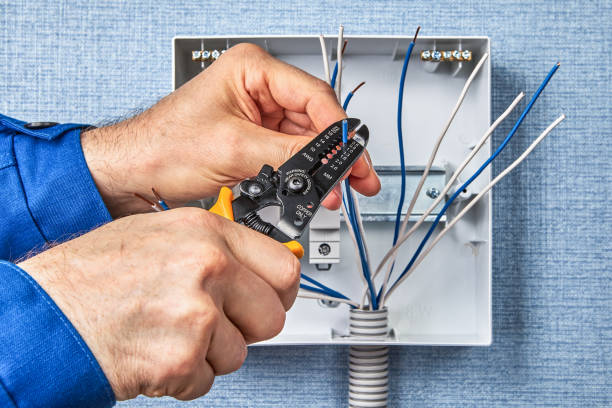 Best Electrical Outlet Installation and Repair  in Veneta, OR